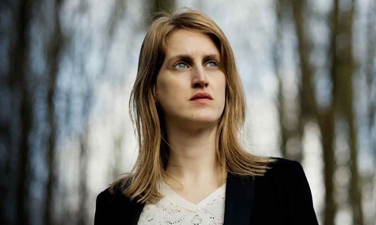 http://eng392.maristsites.org/feministfilm/files/csvimport/DirectorImages/FienTroch.jpg