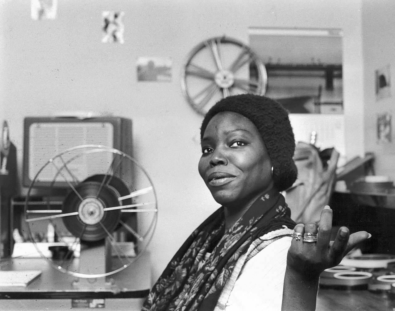 http://eng392.maristsites.org/feministfilm/files/csvimport/DirectorImages/SafiFaye.jpg