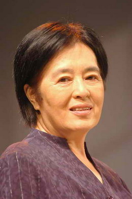 http://eng392.maristsites.org/feministfilm/files/csvimport/DirectorImages/HuangShuqin.jpg
