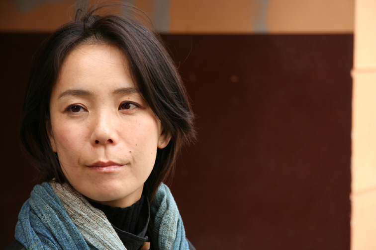 http://eng392.maristsites.org/feministfilm/files/csvimport/DirectorImages/NaomiKawase.jpg
