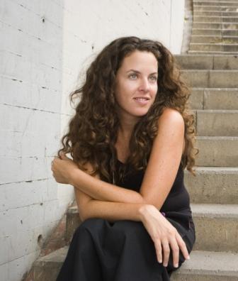 http://eng392.maristsites.org/feministfilm/files/csvimport/DirectorImages/ClaudiaLlosa.jpg