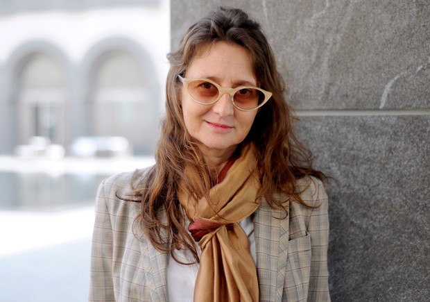 http://eng392.maristsites.org/feministfilm/files/csvimport/DirectorImages/LucreciaMartel.jpg