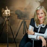 http://eng392.maristsites.org/feministfilm/files/csvimport/DirectorImages/GillianArmstrong.jpg