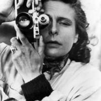 http://eng392.maristsites.org/feministfilm/files/csvimport/DirectorImages/LeniReifenstahl.jpg