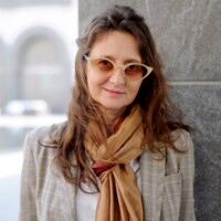 http://eng392.maristsites.org/feministfilm/files/csvimport/DirectorImages/LucreciaMartel.jpg