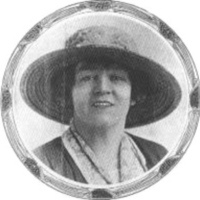 http://eng392.maristsites.org/feministfilm/files/csvimport/DirectorImages/KateHowarde.jpg